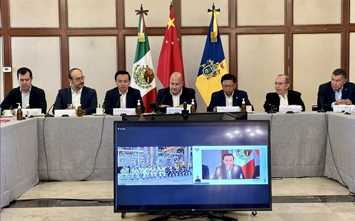 China CRRC helps with the Construction of Line 4 in Guadalajara, Mexico, and Chinese and Mexican Leaders Witness the New Achievements of the Light Rail.